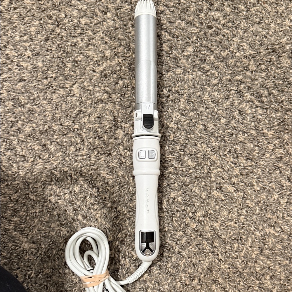 Silver and White Hair Curling Iron